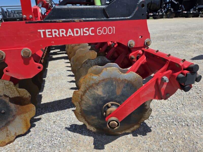 Phil’s Pumping 20′ Pottinger Disc Manure Incorporator w. 6″ Stinger
