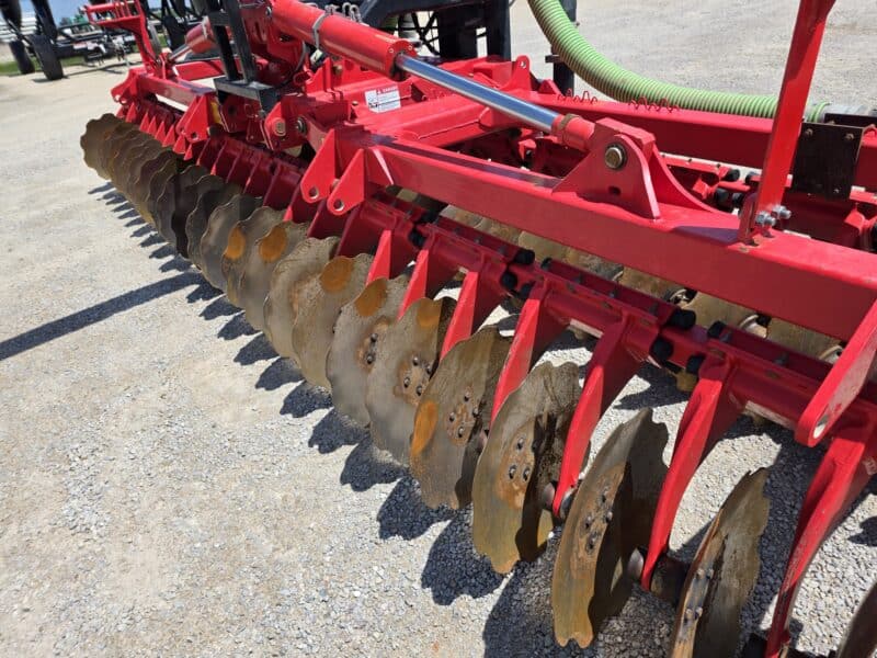 Phil’s Pumping 20′ Pottinger Disc Manure Incorporator w. 6″ Stinger