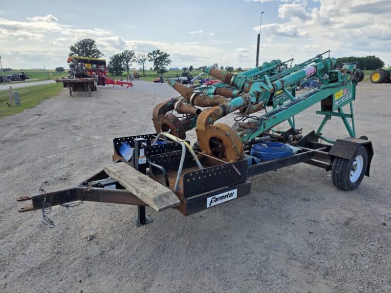 (2) 8′ Houle Pit Pumps and Trailer