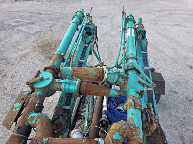 (2) 8′ Houle Pit Pumps and Trailer