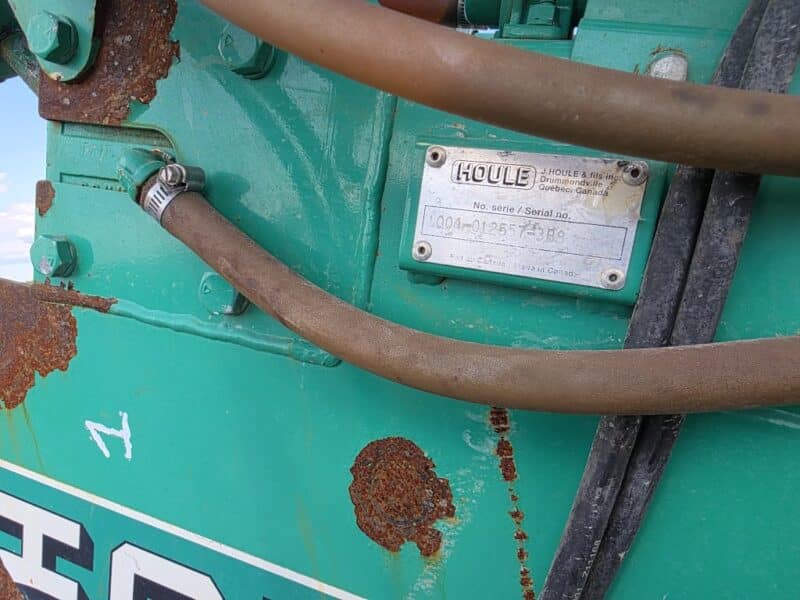 (2) 8′ Houle Pit Pumps and Trailer
