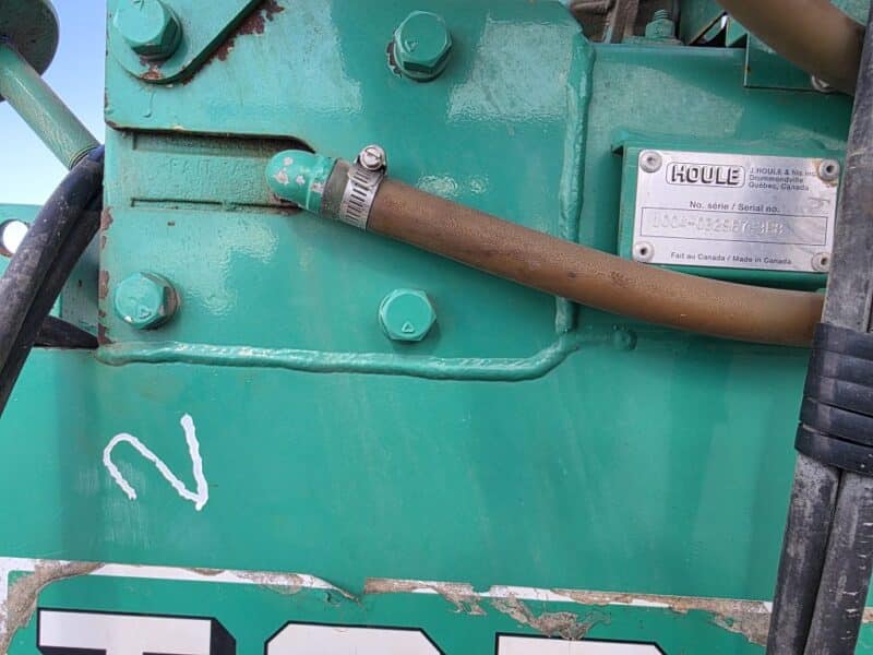 (2) 8′ Houle Pit Pumps and Trailer
