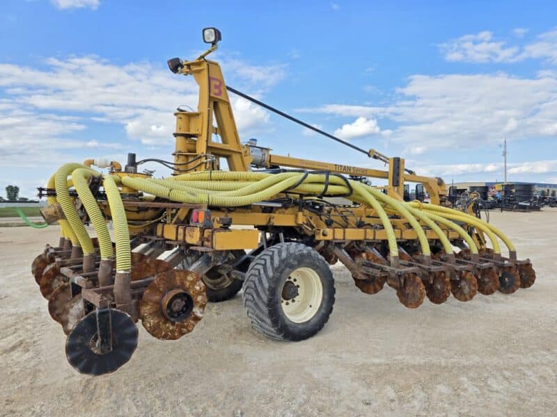 36′ Bazooka Farmstar Titan 1 Pulltype Toolbar