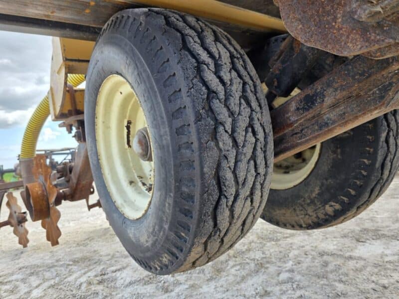 36′ Bazooka Farmstar Titan 1 Pulltype Toolbar