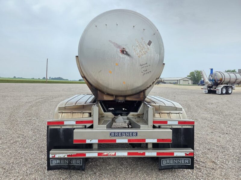 U-4897 2010 Brenner 7000 Gallon Stainless Steel Semi Tanker
