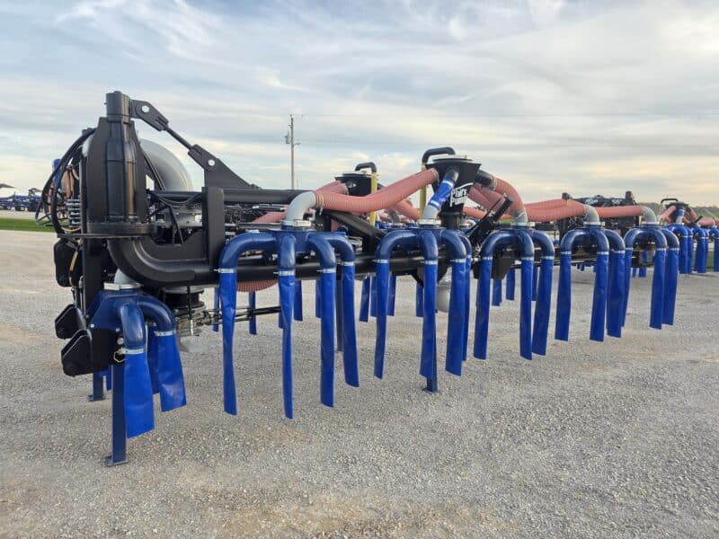 New 48′ Dribble Bar w. H.D. 8″ Stinger w. Mini Manifolds to 4″ Hoses