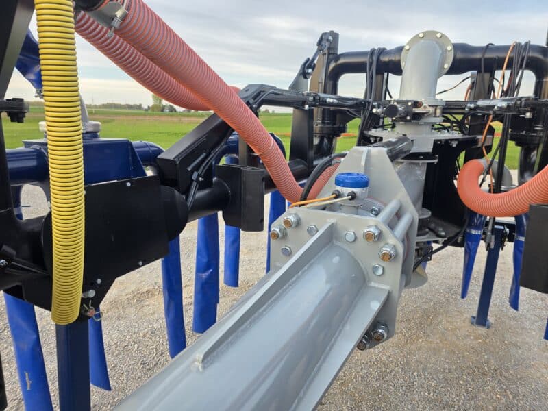 New 48′ Dribble Bar w. H.D. 8″ Stinger w. Mini Manifolds to 4″ Hoses