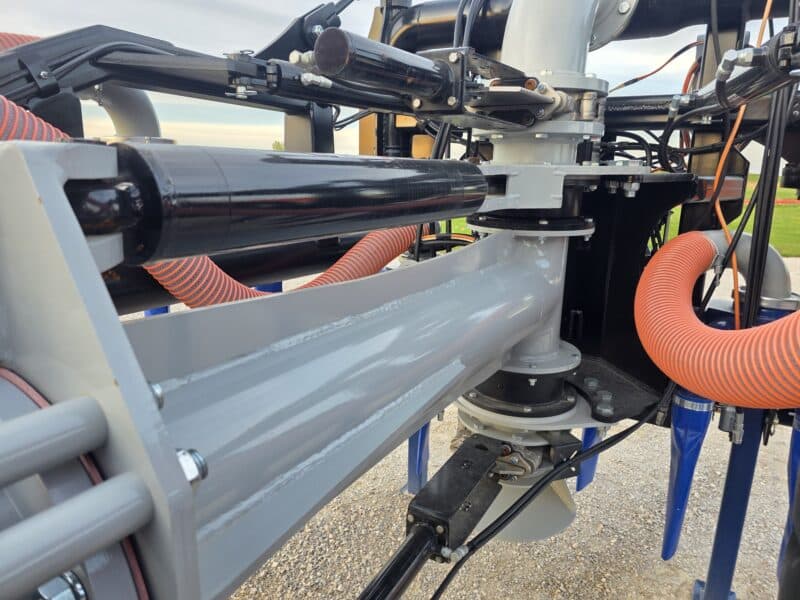 New 48′ Dribble Bar w. H.D. 8″ Stinger w. Mini Manifolds to 4″ Hoses