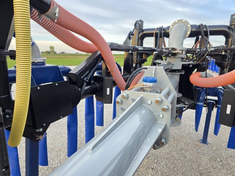 New 56′ Dribble Bar w. H.D. 8″ Stinger w. Mini Manifolds to 4″ Hoses