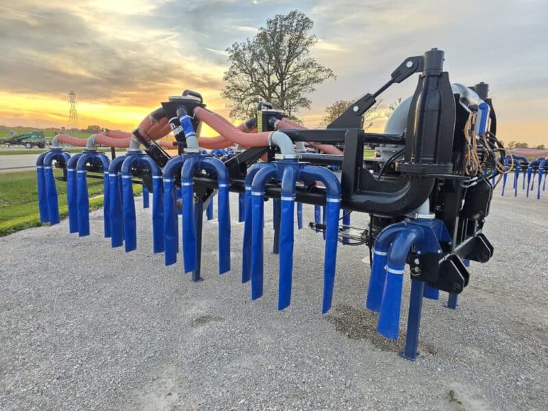 Lightly Used 48′ Dribble Bar w. H.D. 8″ Stinger w. Mini Manifolds to 4″ Hoses