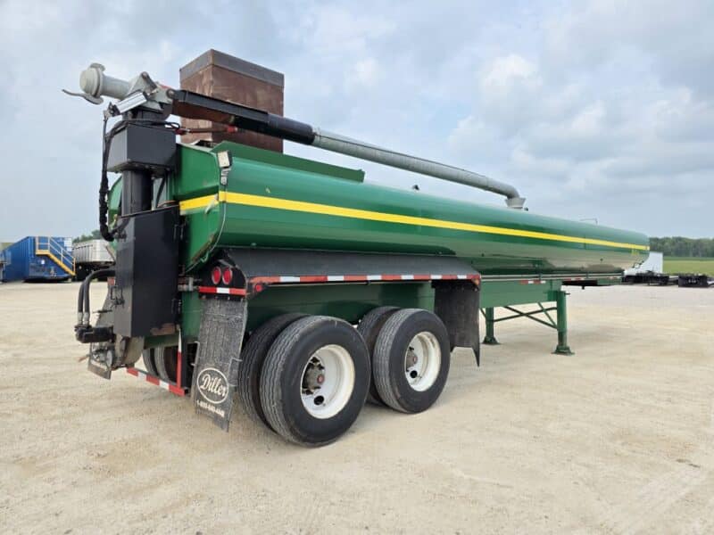 7000 Gallon Diller Semi Tanker with 8″ Offload Boom Kit.