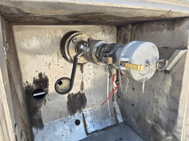 U-4906 1991 STE 6500 Gallon Stainless Steel Semi Tanker