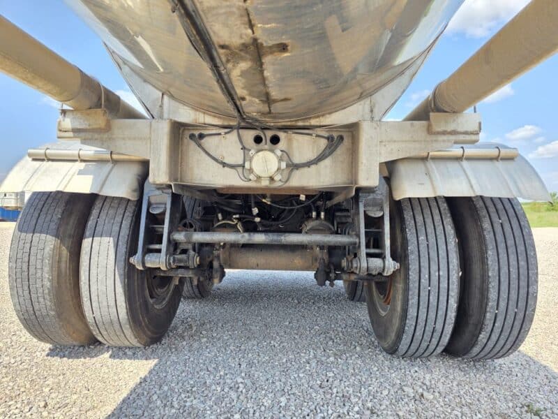 U-4906 1991 STE 6500 Gallon Stainless Steel Semi Tanker