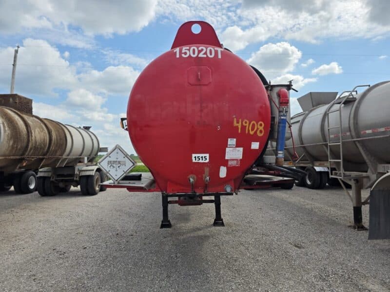 U-4908 1985 West-Mark 7000 Gallon Stainless Steel Vacuum Semi Tanker
