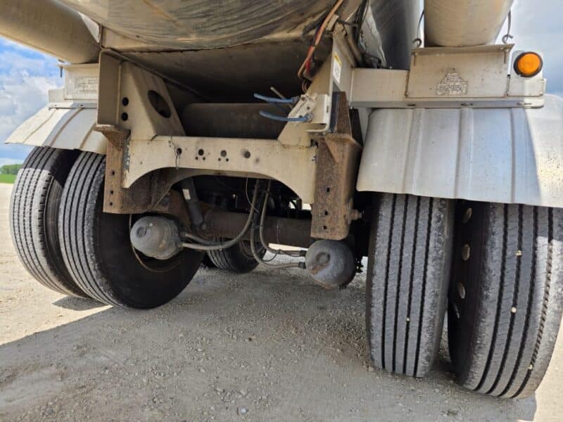 U-4913 2010 Brenner 7000 Gallon Stainless Steel Semi Tanker