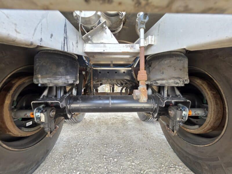 U-4913 2010 Brenner 7000 Gallon Stainless Steel Semi Tanker