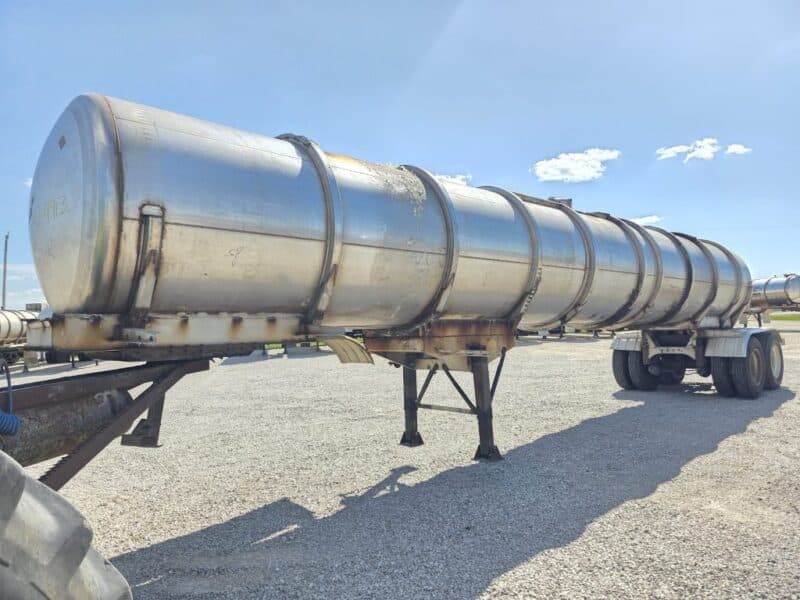 U-4913 2010 Brenner 7000 Gallon Stainless Steel Semi Tanker