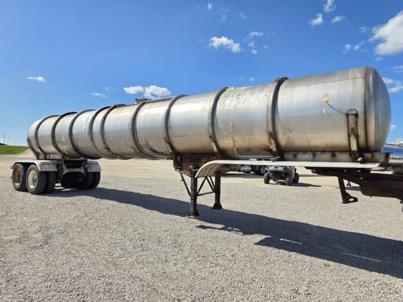 U-4913 2010 Brenner 7000 Gallon Stainless Steel Semi Tanker