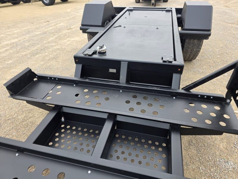 Single Axle Pump Trailer w. UTV Ramps