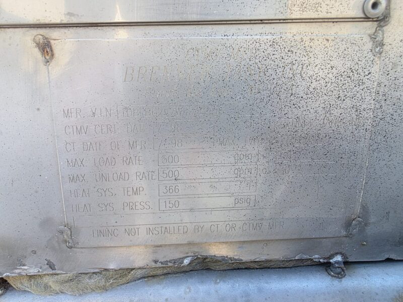 U-4917 1998 Brenner 7000 Gallon Stainless Steel Semi Tanker
