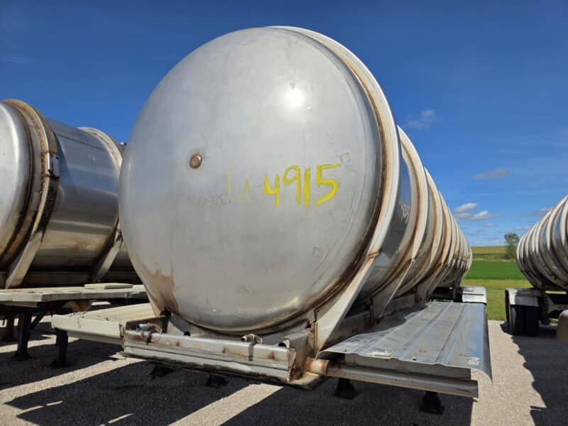 U-4915 1997 Trailmaster 7000 Gallon Stainless Steel Semi Tanker