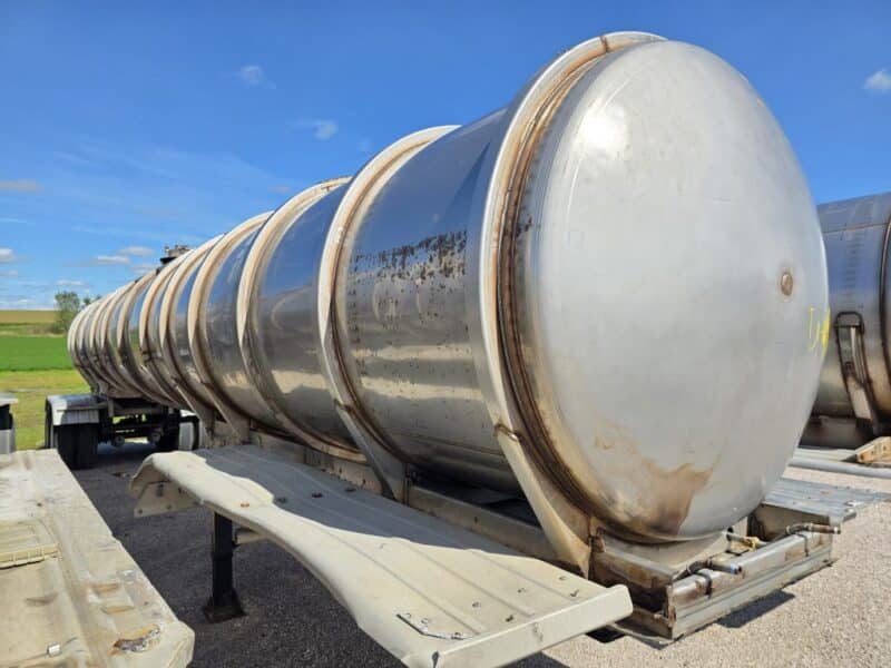 U-4915 1997 Trailmaster 7000 Gallon Stainless Steel Semi Tanker
