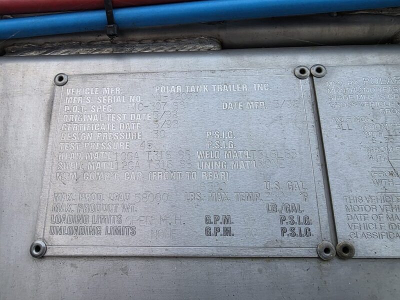 U-4921 1992 Polar 6500 Gallon Stainless Steel Semi Tanker