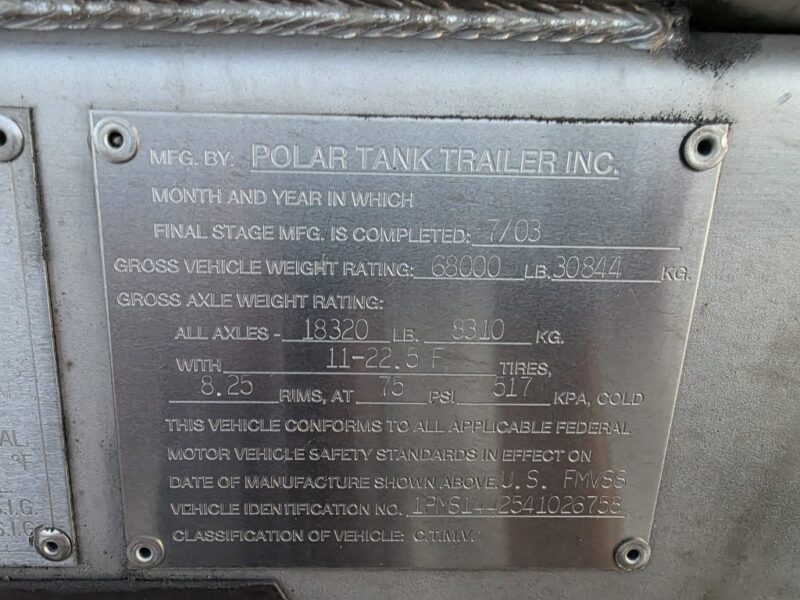 U-4920 2004 Polar 7000 Gallon Stainless Steel Semi Tanker