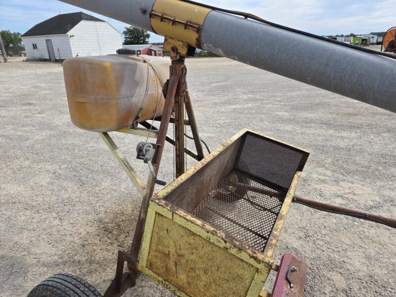 10″ Galvanized Steel Loadstand with Basket