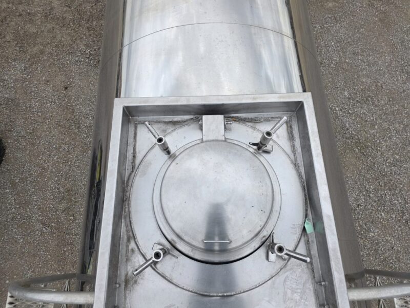 U-4938 2003 West-Mark 6400 Gallon Stainless Steel Semi Tanker