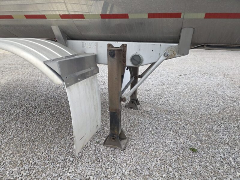 U-4939 2006 West-Mark 6400 Gallon Stainless Steel Semi Tanker
