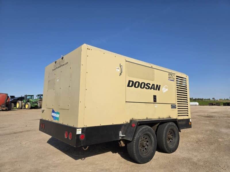 AC-123 825 CFM 2019 Doosan Cummins Engine Air Compressor