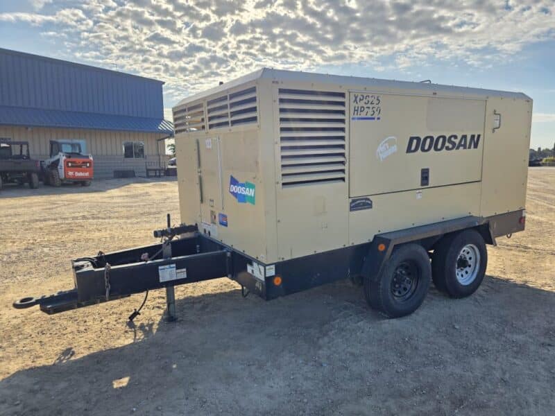 AC-123 825 CFM 2019 Doosan Cummins Engine Air Compressor