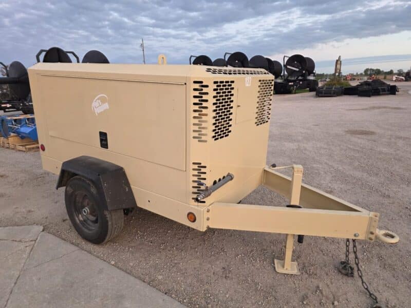 AC-127 375 CFM 2011 Doosan 4.5L John Deere Engine Air Compressor