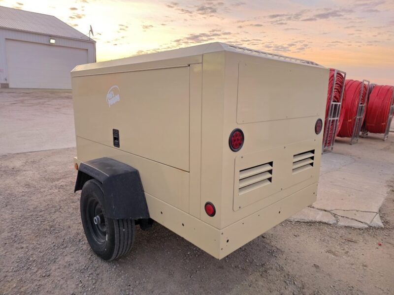 AC-127 375 CFM 2011 Doosan 4.5L John Deere Engine Air Compressor
