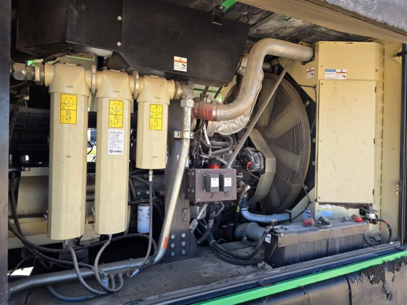 AC-124 915 CFM 2015 Doosan 8.9L Cummins Engine Air Compressor