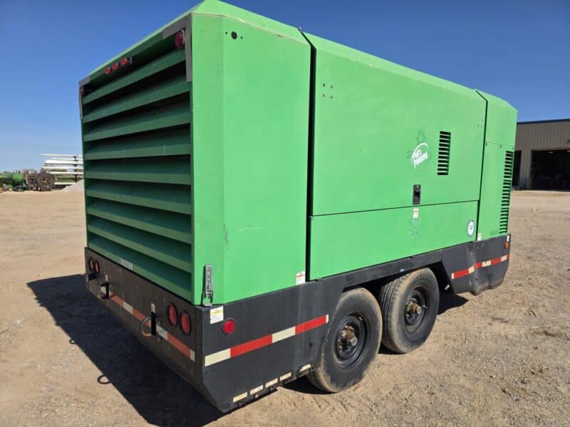 AC-124 915 CFM 2015 Doosan 8.9L Cummins Engine Air Compressor