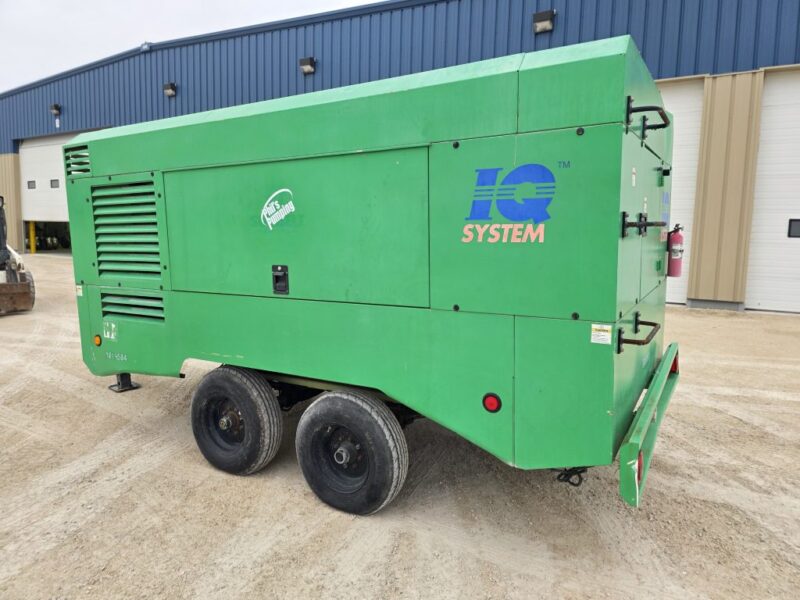 AC-125 915 CFM 2017 Doosan 8.9L Cummins Engine Air Compressor