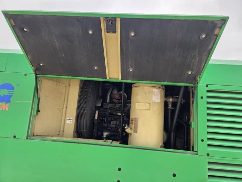 AC-125 915 CFM 2017 Doosan 8.9L Cummins Engine Air Compressor