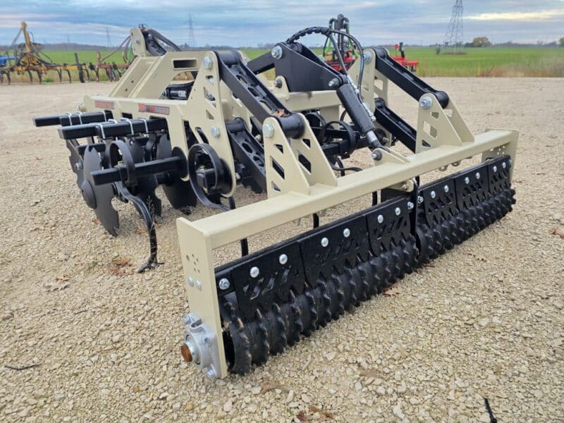 6670 Trophy Till 66″ Working Width