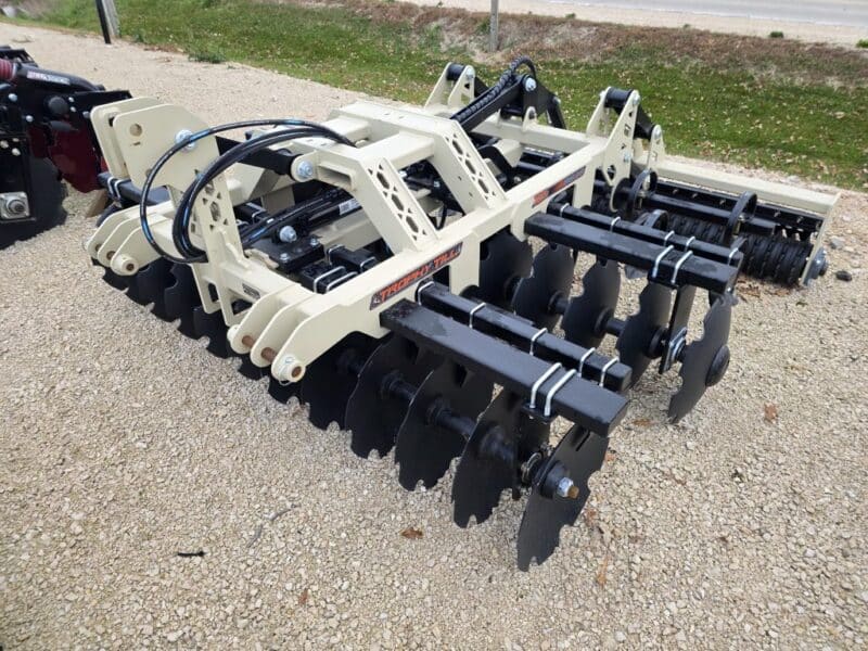 9670 Trophy Till 96″ Working Width