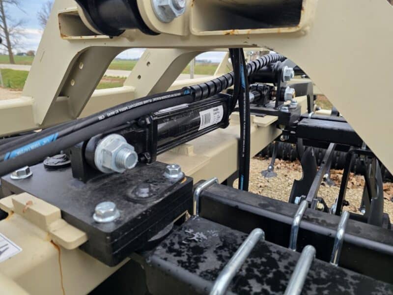 9670 Trophy Till 96″ Working Width